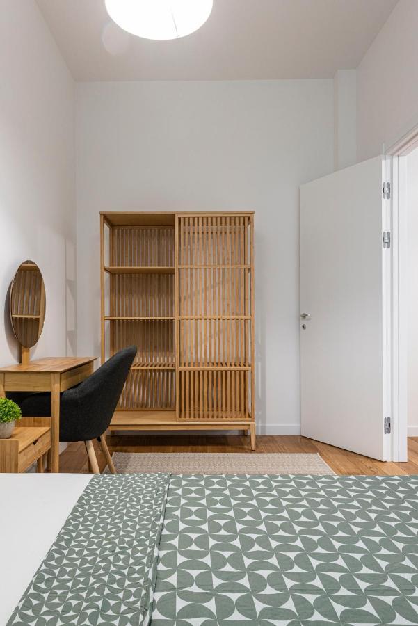 Vertigo One Bedroom Apartment-Free Private Parking Novi Sad Eksteriør billede