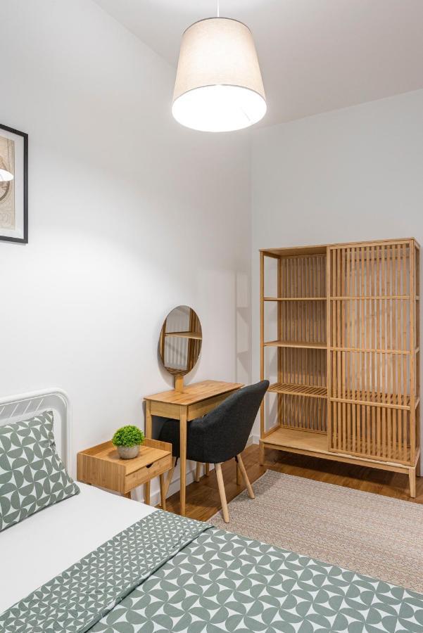 Vertigo One Bedroom Apartment-Free Private Parking Novi Sad Eksteriør billede